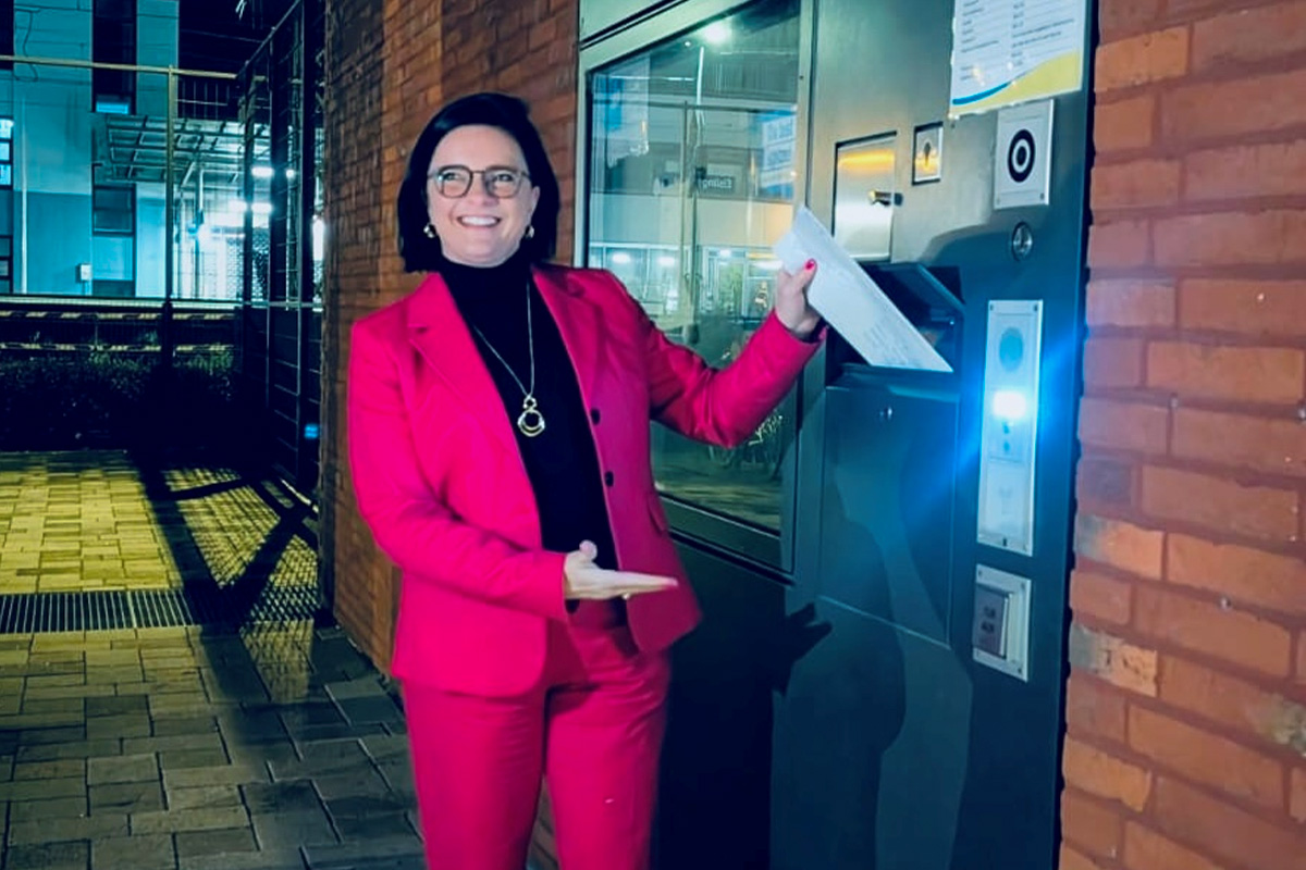 Bewerbung von Anja Sauer für das Amt der Oberbürgermeisterin der Großen Kreisstadt Eislingen/Fils ...